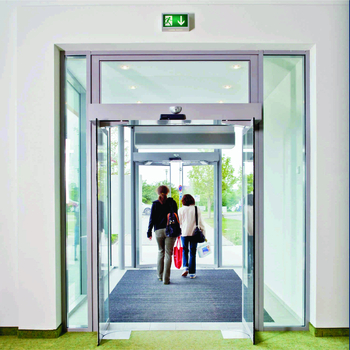 Porta de Hospital Vai e Vem em Bayeux - Paraíba