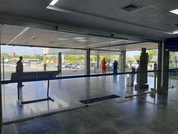 Porta com Sensor de Presença